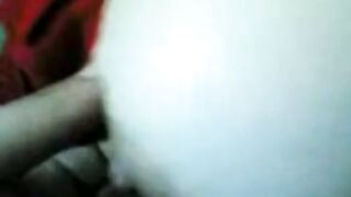 فيلم مزه سوريه محجبه مراهقه تعرض صدرها لعشيقها